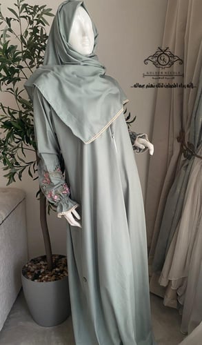 لباس صلاة بطرحة مطرز