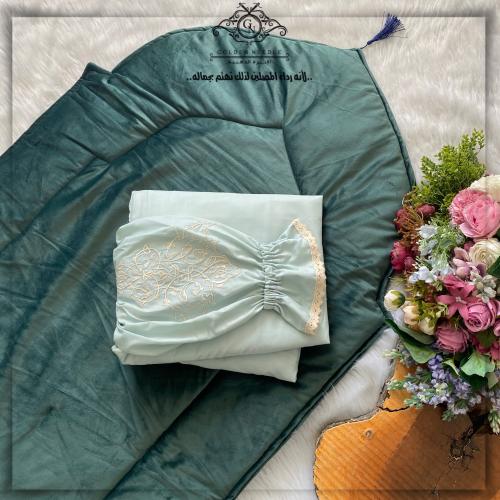 طقم صلاة بلباس موديل عادي بدون المصحف