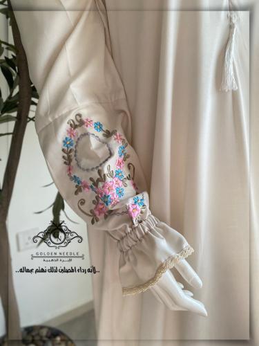 لباس صلاة بطرحة مطرز بلا سجاده