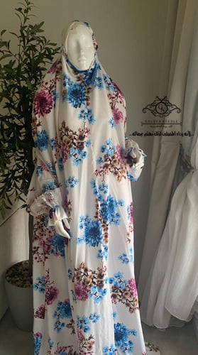 لباس صلاة عادي بدون سجادة