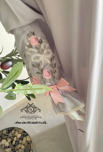 لباس صلاة بطرحة مطرز