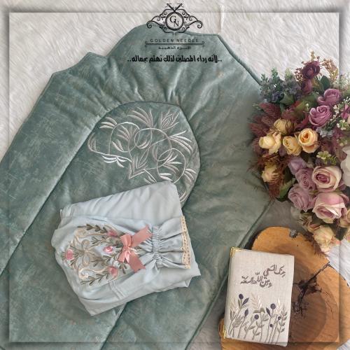 طقم صلاة بلباس موديل عادي بدون المصحف