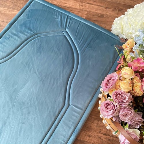 سجادة صلاة بلون سماوي