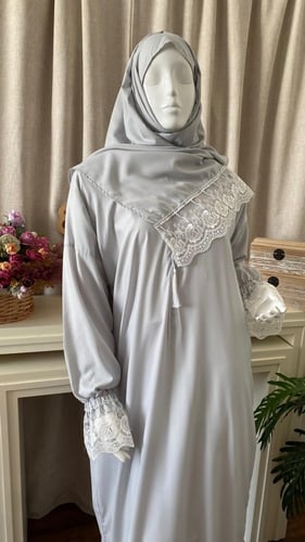 لباس بطرحة مقاس 13/14سنة