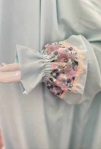 لباس صلاة عادي سماوي