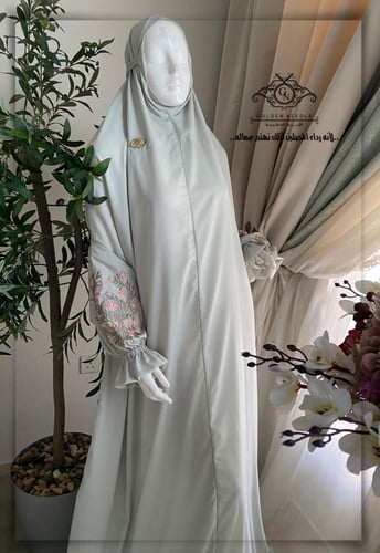 لباس صلاة عادي مطرز بدون السجادة