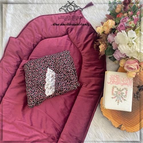 طقم صلاة بلباس بطرحة