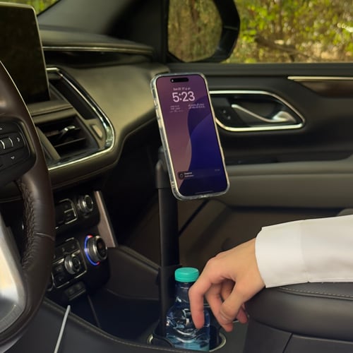 قاعدة دريب تثبيت الجوال في فتحة الكوب للسيارة