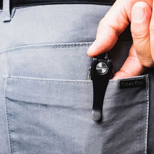 ميدالية مفاتيح كي سمارت - اسود