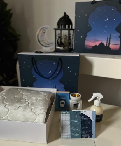 بوكس توزيعات رمضاني سجاده وملحقاتها