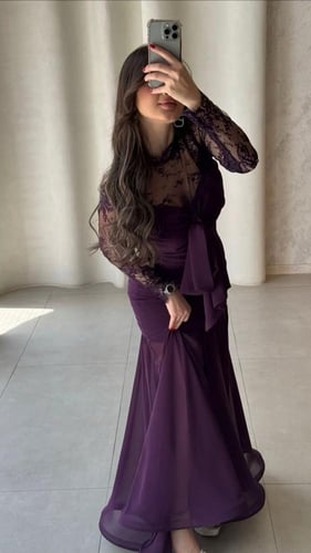 فستان بنفسجي دانتيل بقصة ضيقة وتنورة شيفون | فساتي...