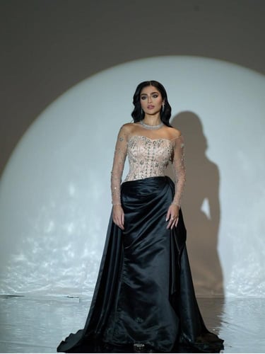 فستان سهرة ملكي بتصميم أوف شولدر أسود وبيج