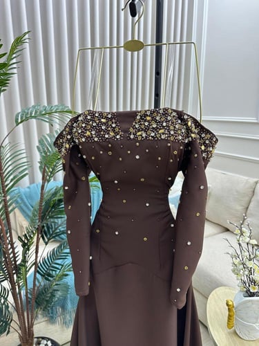 فستان سهرة أوف شولدر بني مطرّز بالكريستال