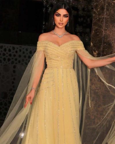 فستان سهرة تل أصفر بتصميم فاخر