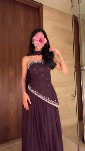 فستان سهرة بنفسجي مطرز باللؤلؤ الفاخر