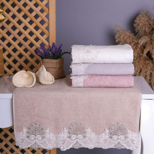 منشفه تركي مطرزة 90×50 سم