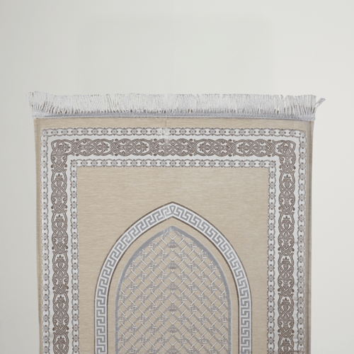 سجادة صلاة بحشوة ميموري فوم بيج فاتح \من برومسدهوم