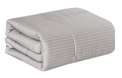 لحاف فندقي مميز