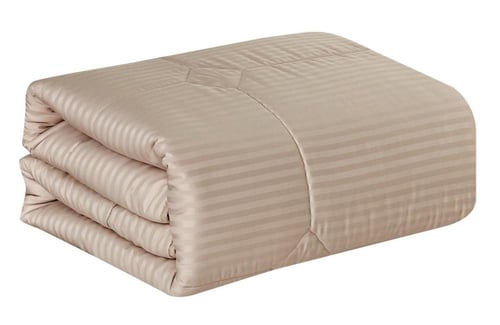 لحاف فندقي مميز