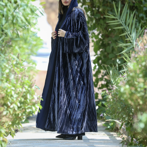 [V3] - عباية مخمل كحلي