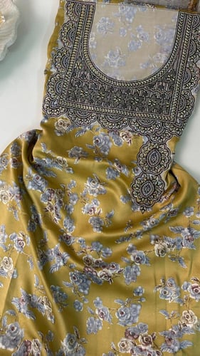 موديل عربي تطريز كريستال