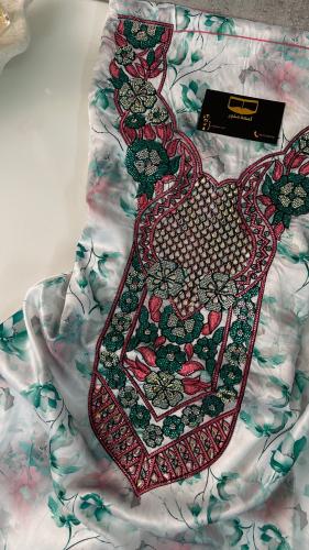 حرير ناعم تطريز كرستال a6