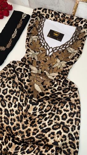 مخور تايقر مخرم مع الشيله sh1200