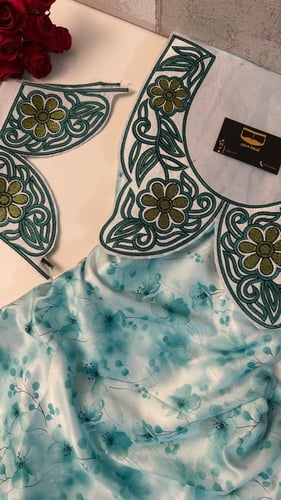 مخور ياقة كرستال حرير ايطالي hh