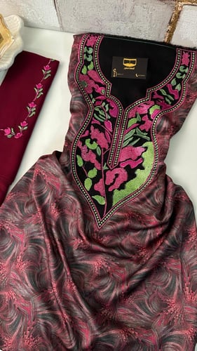 مخور بادله مطرز مع الطرحه sh9q