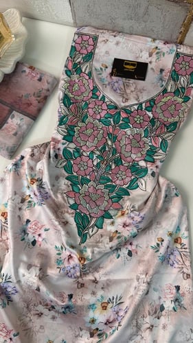 Silk Dress – Mukhawar / Jalabiya