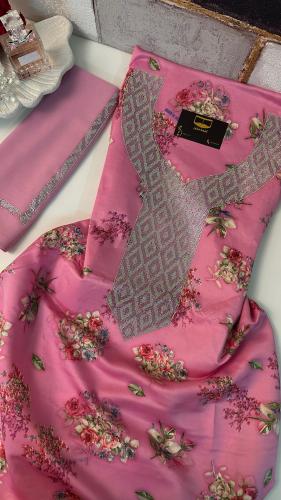 مخور مع الشيله وردي sh8d6