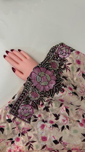 مخور الزهر تطريز وكرستال