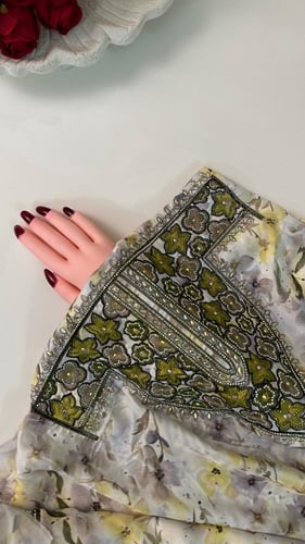 زيتي عربي مطرز كرستال aar8f