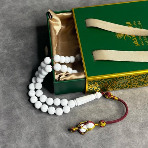 مسباح بكلايت ابيض ثلجي مع كركوشة عنابي تفصال