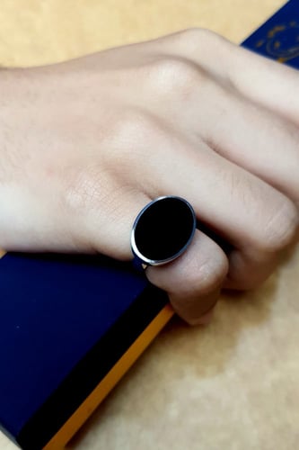 خاتم فضه ملكي بيضاوي اسود