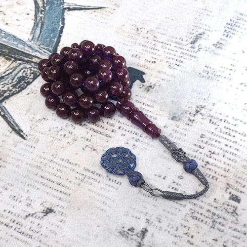 سبحة زعفراني لون حرباء مع طربزونه فضه