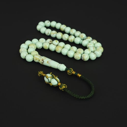 مسباح بكلايت فستقي مع كركوشة تفصال