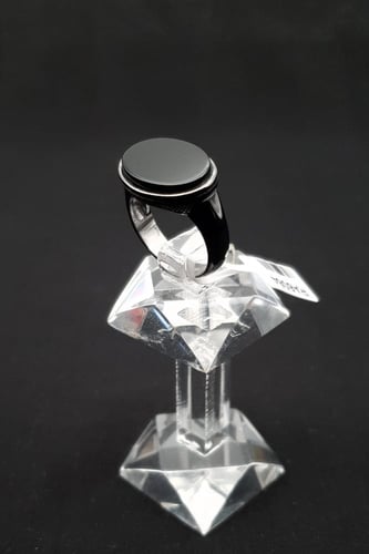 خاتم ملكي فضه اسود بيضاوي