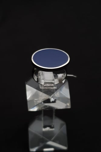 خاتم ملكي فضه لون كحلي بيضاوي