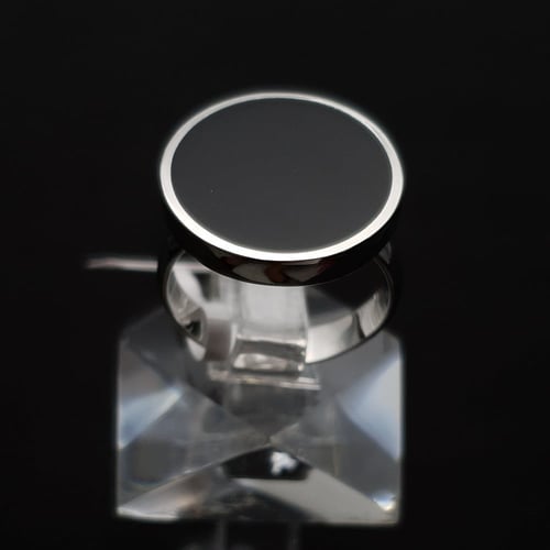 خاتم ملكي فضه حجر اسود مدور