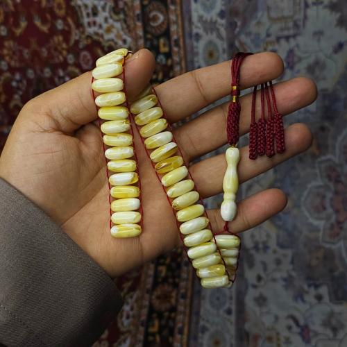 سبحة لون الكهرمان