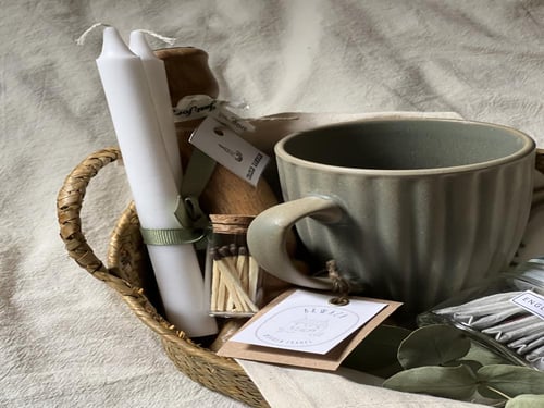 سلة فتاة الزهور