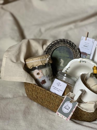 سلة فتاة الزهور