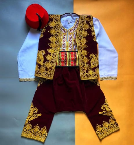 زي لبناني ولادي اللون الاسود فقط