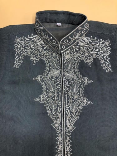 دقلة مطرزة مواليد رمادي