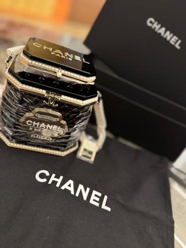 CHANEL ماستر