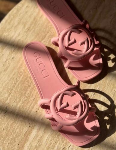 GUCCI قوتشي