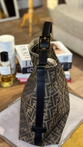 FENDI حقيبة فيندي