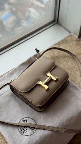 HERMĒS حقيبة ايرميز