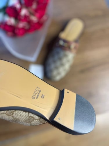 GUCCI قوتشي سليبر